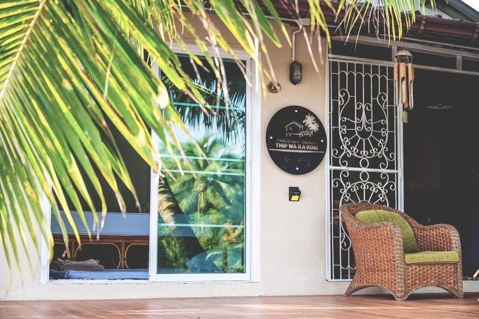 Thipwararom Homestay Takuapa Extérieur photo