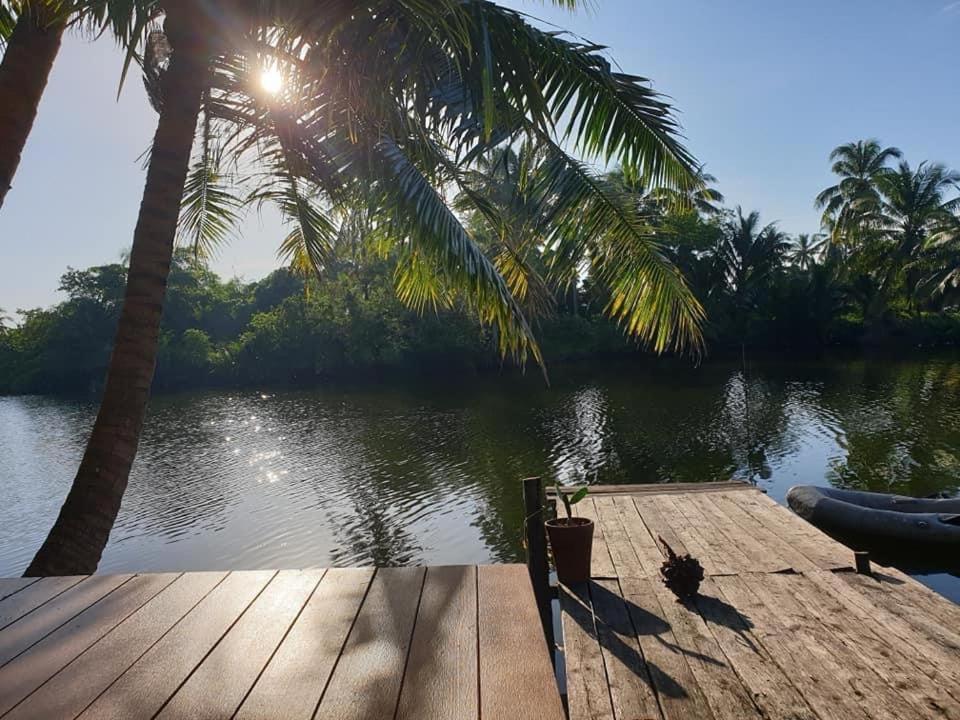 Thipwararom Homestay Takuapa Extérieur photo